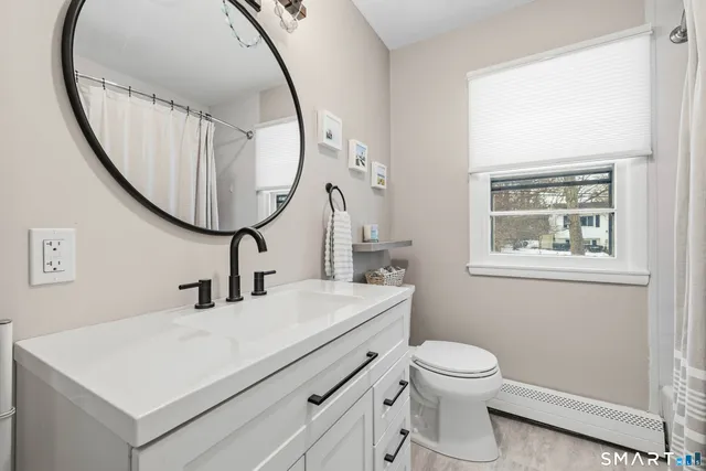 $2,795 | 12 Beach Park Road, Clinton, CT 06413