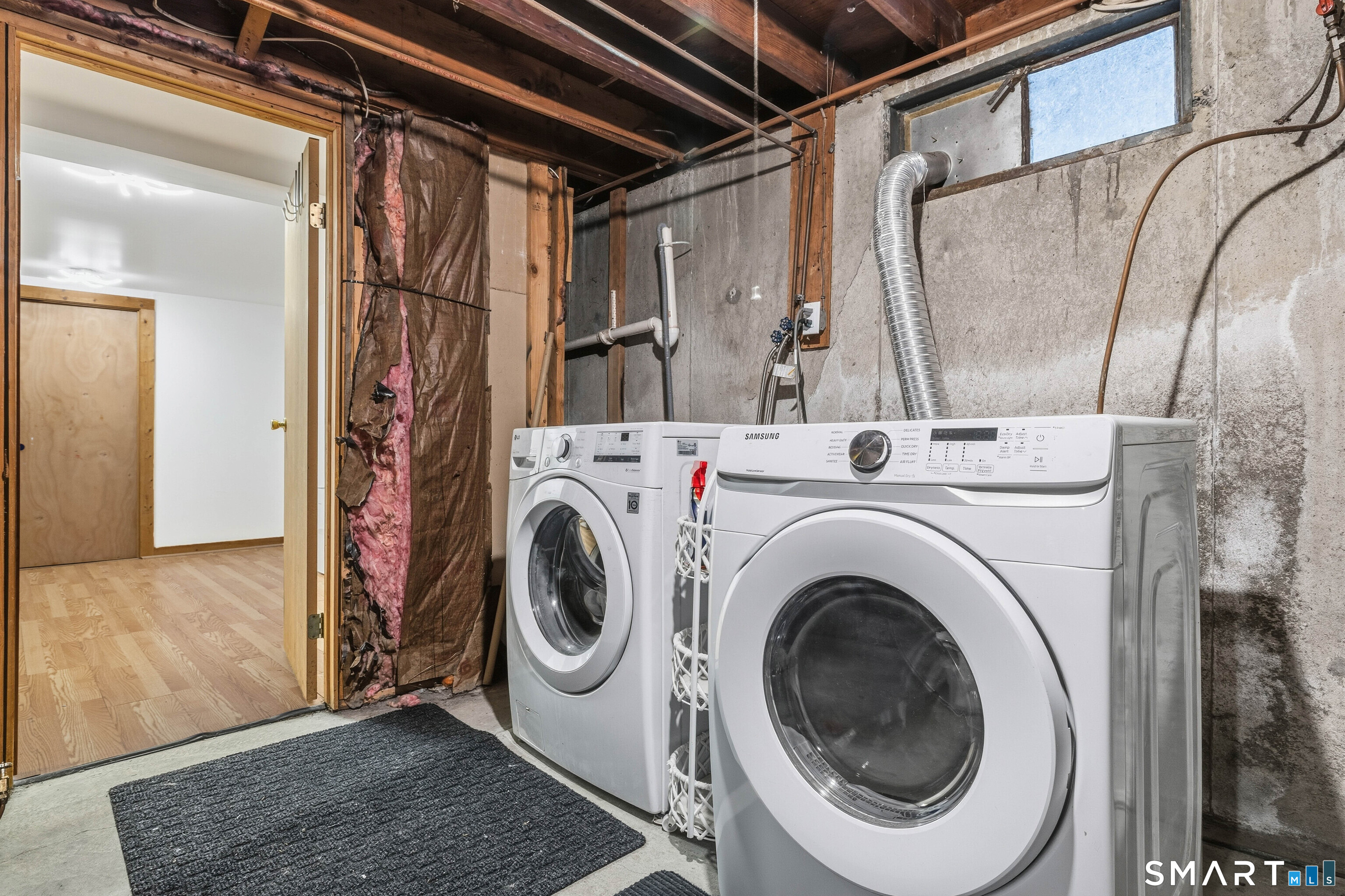 12 Beach Park Road Clinton, CT 06413 - Photo 29 of 35