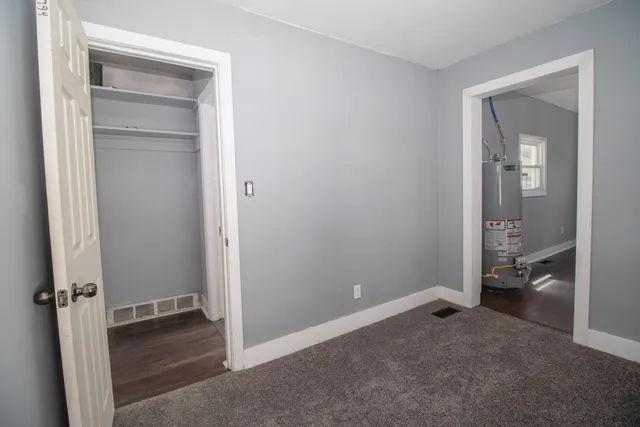 $110,000 | 881 Garfield Avenue, Lincoln Park, MI 48146