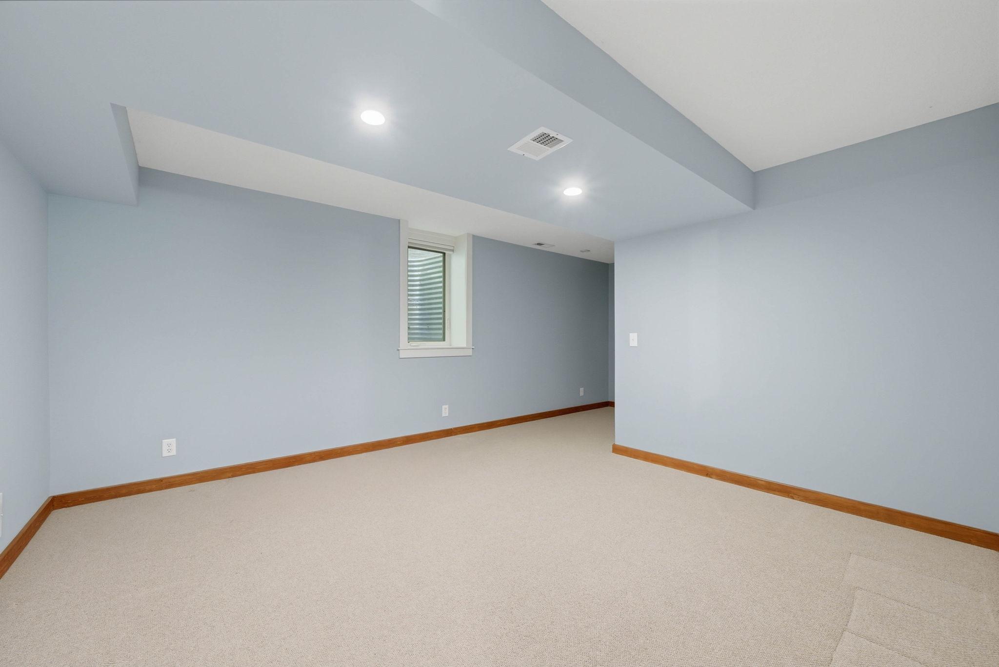 6930 Foxglove Circle Excelsior, MN 55331 - Photo 39 of 60