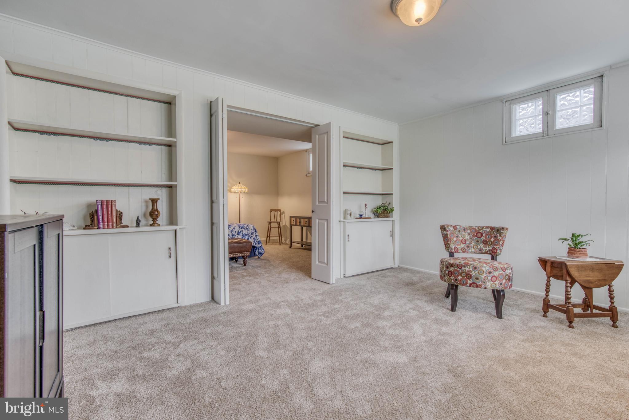 102 Belmore Road Lutherville-Timonium, MD 21093 - Photo 6 of 28 Built-ins