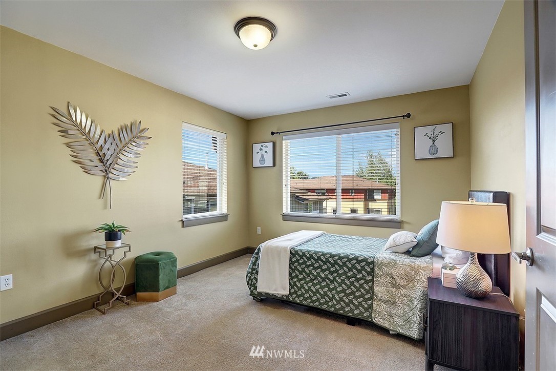2115 201st Street Southeast, Unit M5 Bothell, WA 98012 - Photo 11 of 18 Gallery Image 11