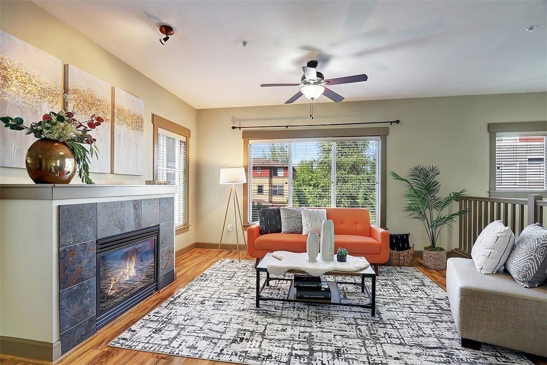 2115 201st Street Southeast, Unit M5 Bothell, WA 98012 - Photo 5 of 18 Gallery Image 5