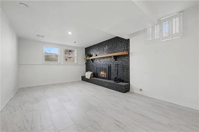 $349,999 | 5719 Farley Street, Merriam, KS 66203