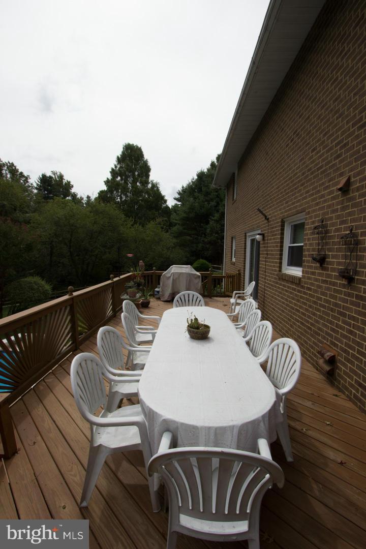 8511 Topping Road Pikesville, MD 21208 - Photo 22 of 22 Exterior (Rear)
