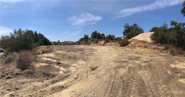 $345,000 | 0 Calle Eduardo, Murrieta, CA 92562