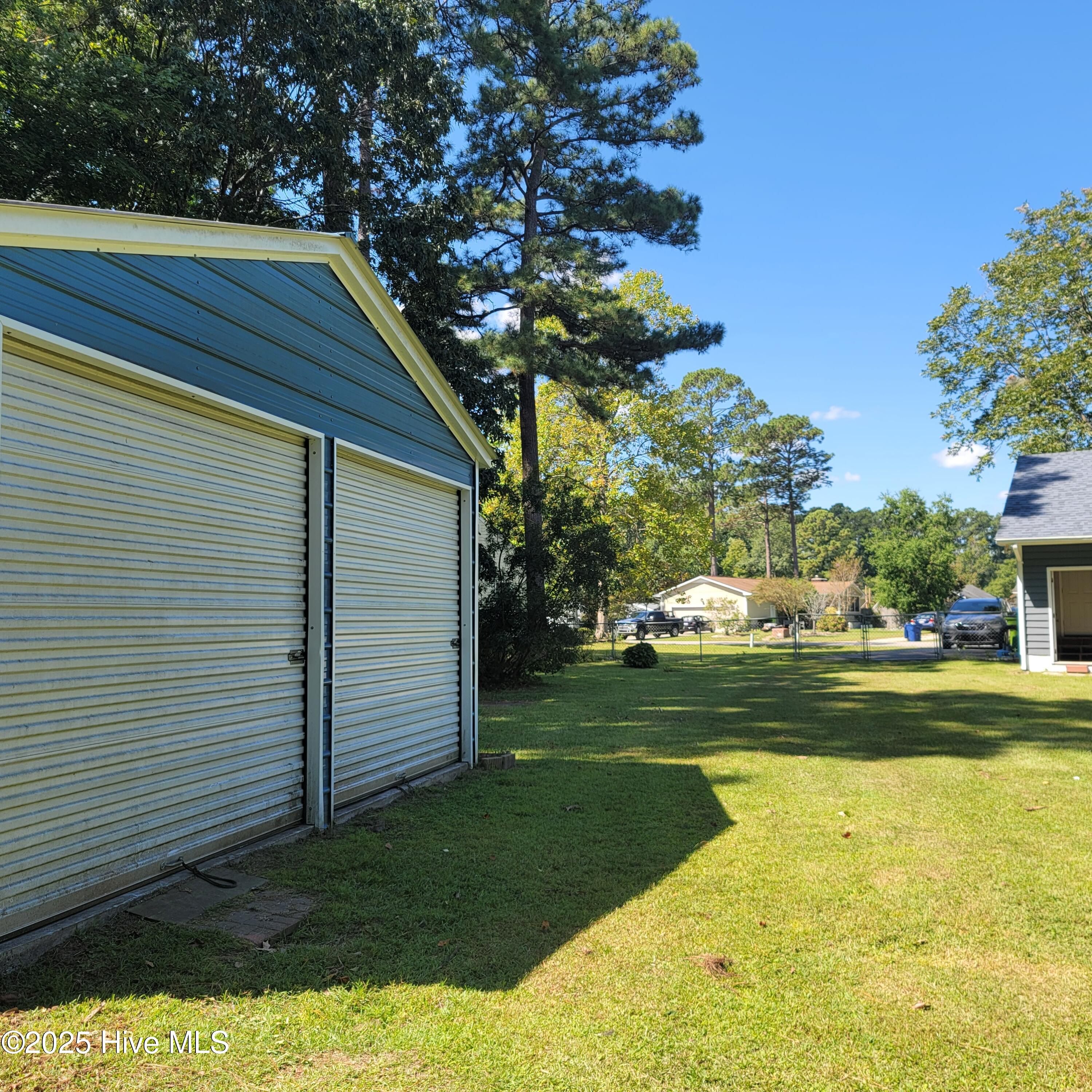 101 Dane Court Havelock, NC 28532 - Photo 29 of 38 View to Driveway
