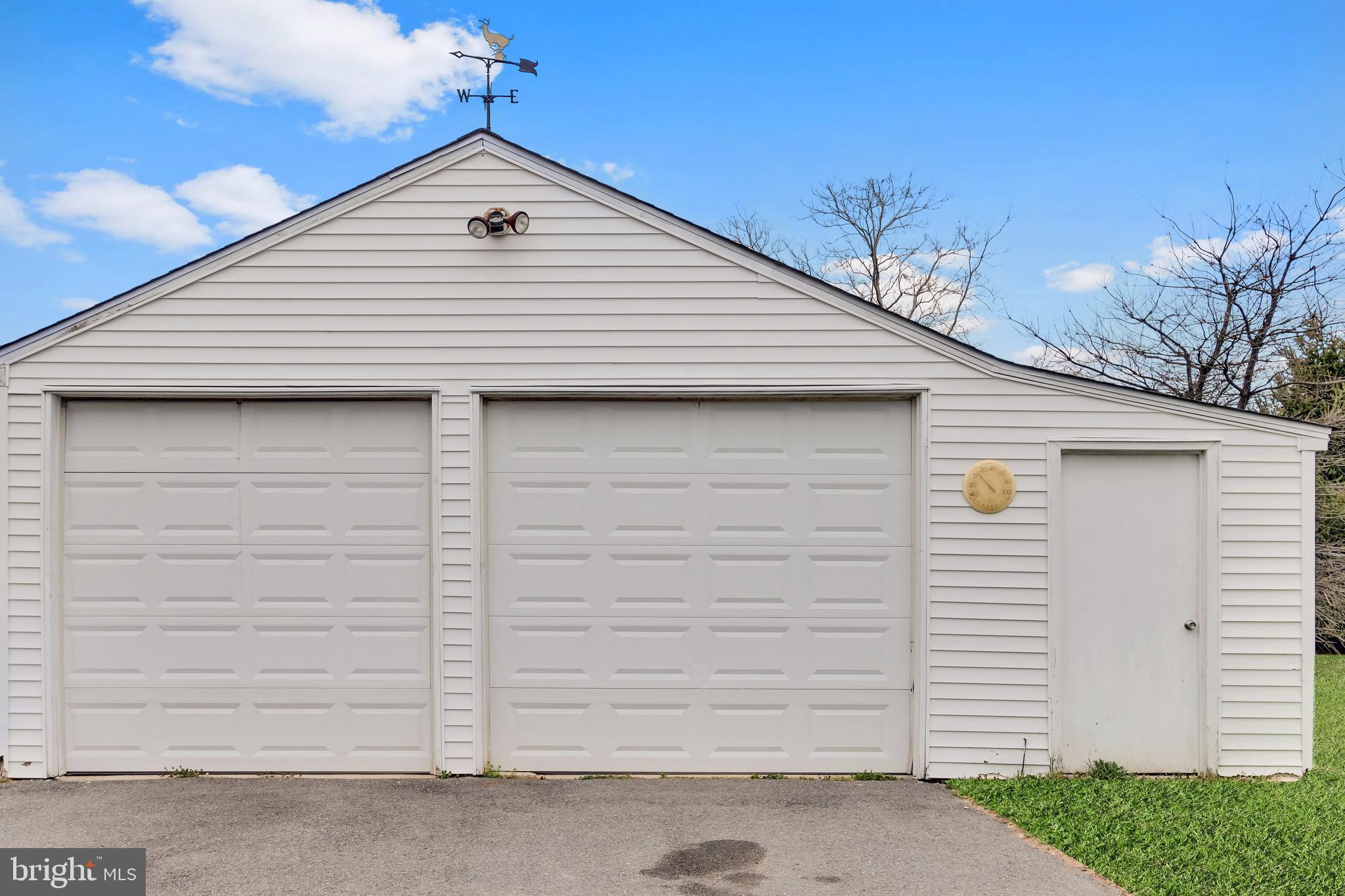 429 White Pine Road Columbus, NJ 08022 - Photo 4 of 32 Gallery Image 4