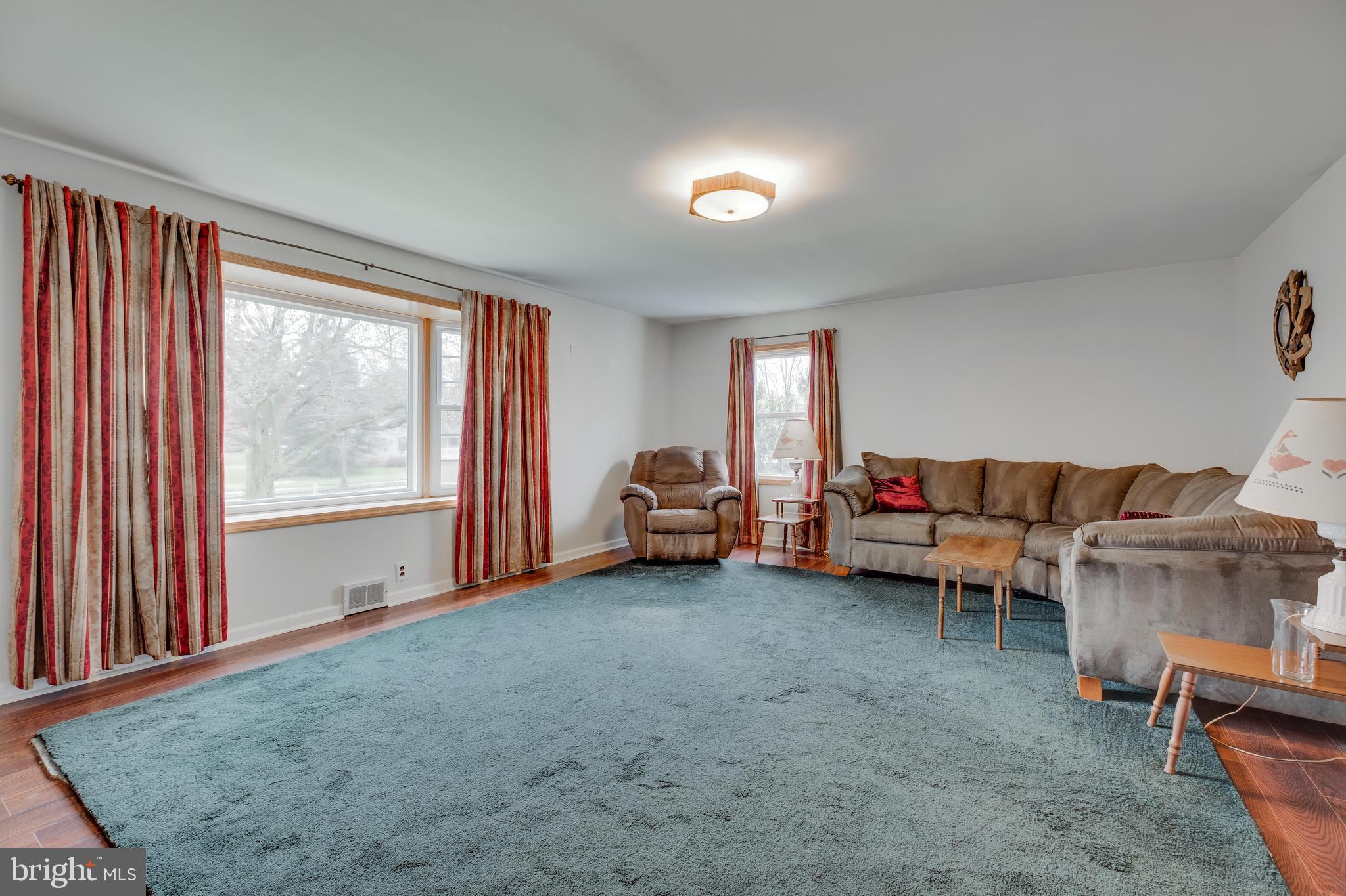 429 White Pine Road Columbus, NJ 08022 - Photo 9 of 32 Gallery Image 9