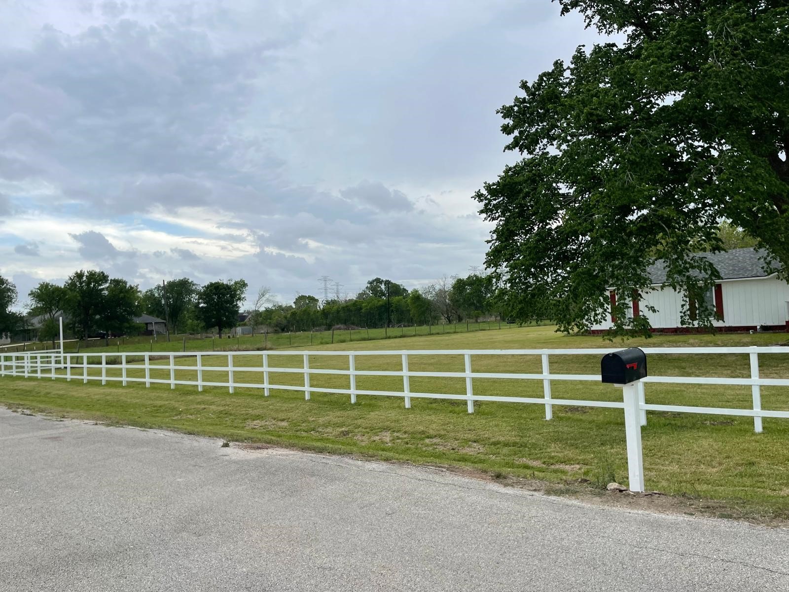 335 Carroll Road Richmond, TX 77469 - Photo 6 of 25 a view of a park