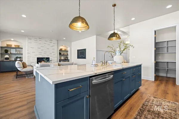 $769,900 | 7114 East Chicken Hawk Loop, Nampa, ID 83686