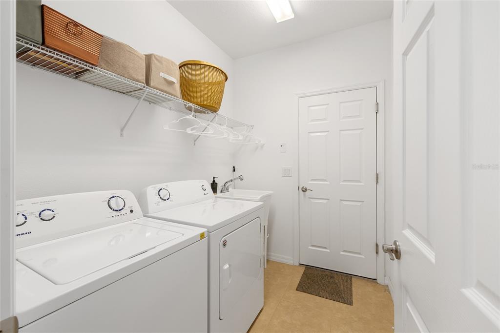 5616 Northwest 37th Lane Road Ocala, FL 34482 - Photo 11 of 54