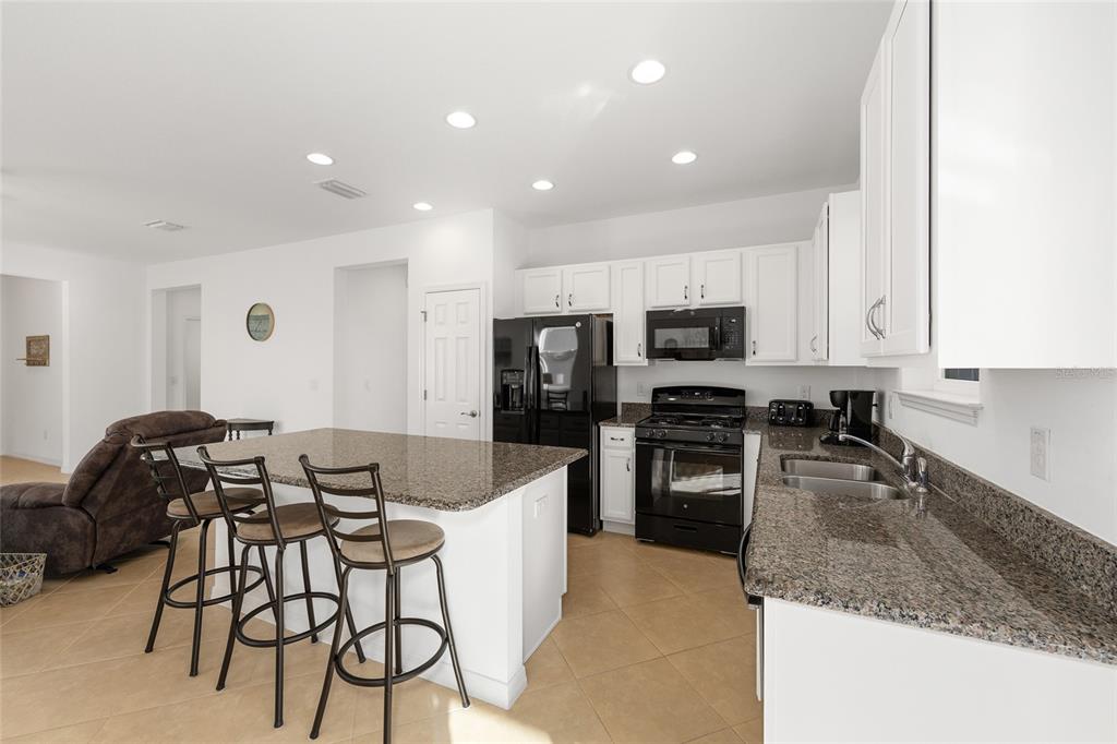 5616 Northwest 37th Lane Road Ocala, FL 34482 - Photo 19 of 54