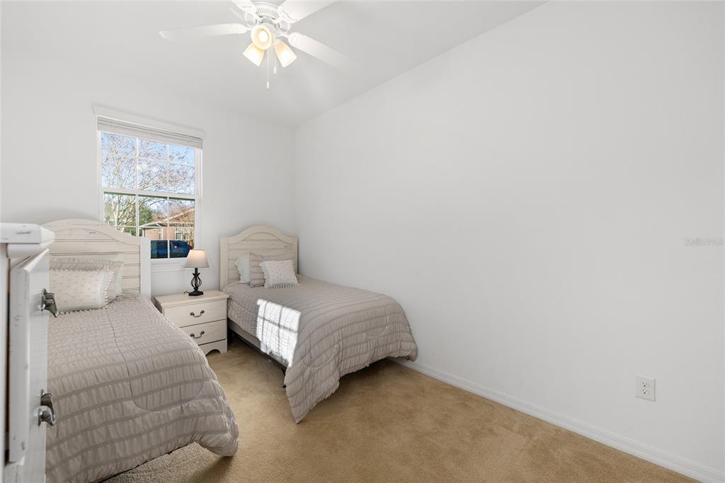 5616 Northwest 37th Lane Road Ocala, FL 34482 - Photo 8 of 54