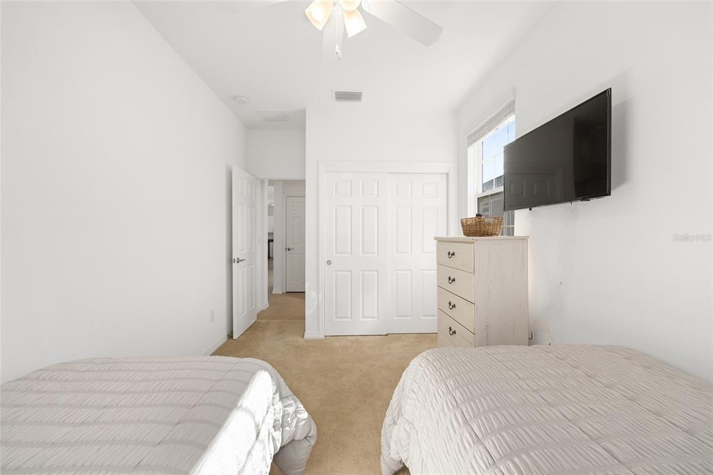 5616 Northwest 37th Lane Road Ocala, FL 34482 - Photo 9 of 54