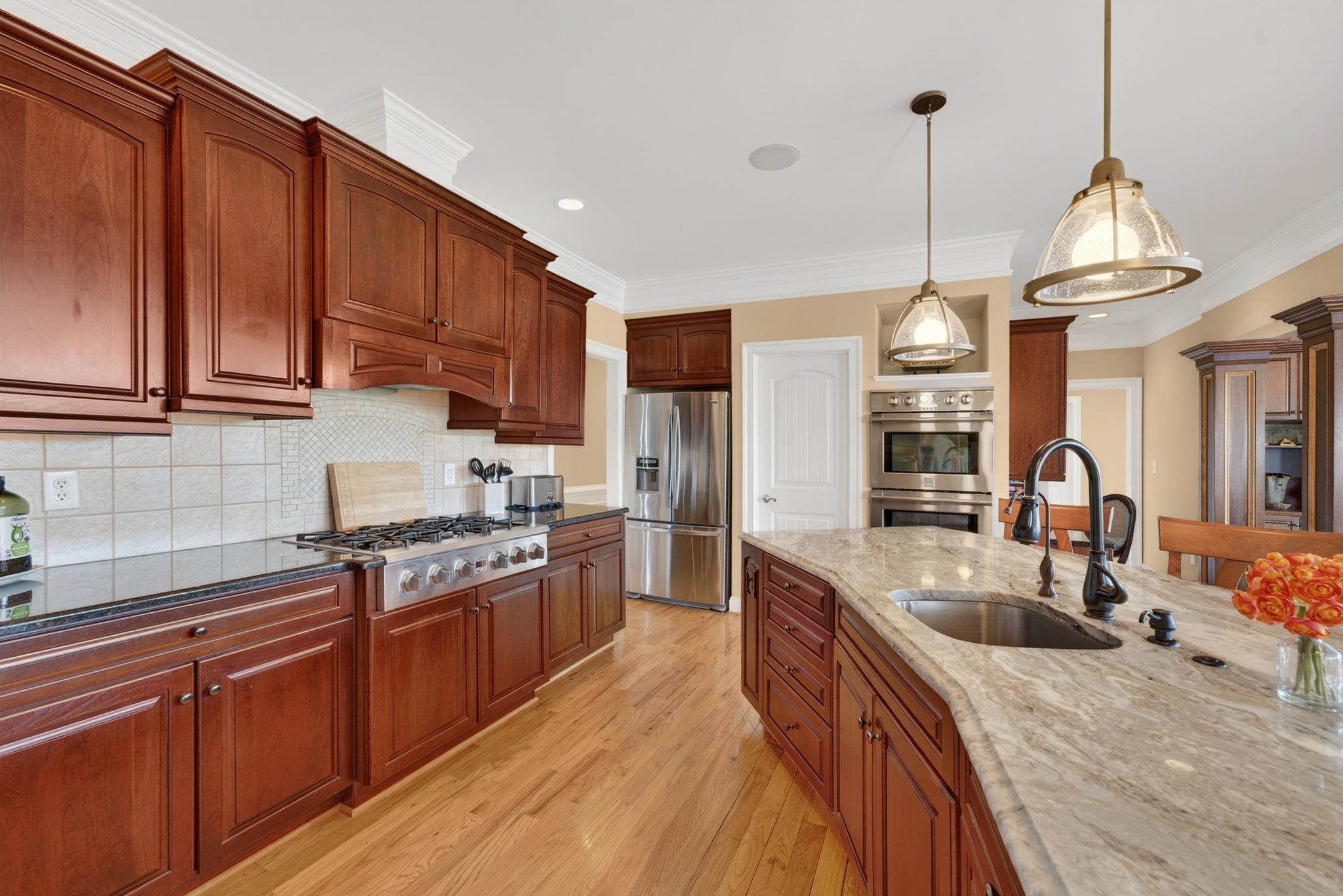 3483 Barterbrook Road Staunton, VA 24401 - Photo 25 of 75 Ctr Island Stainless Sink