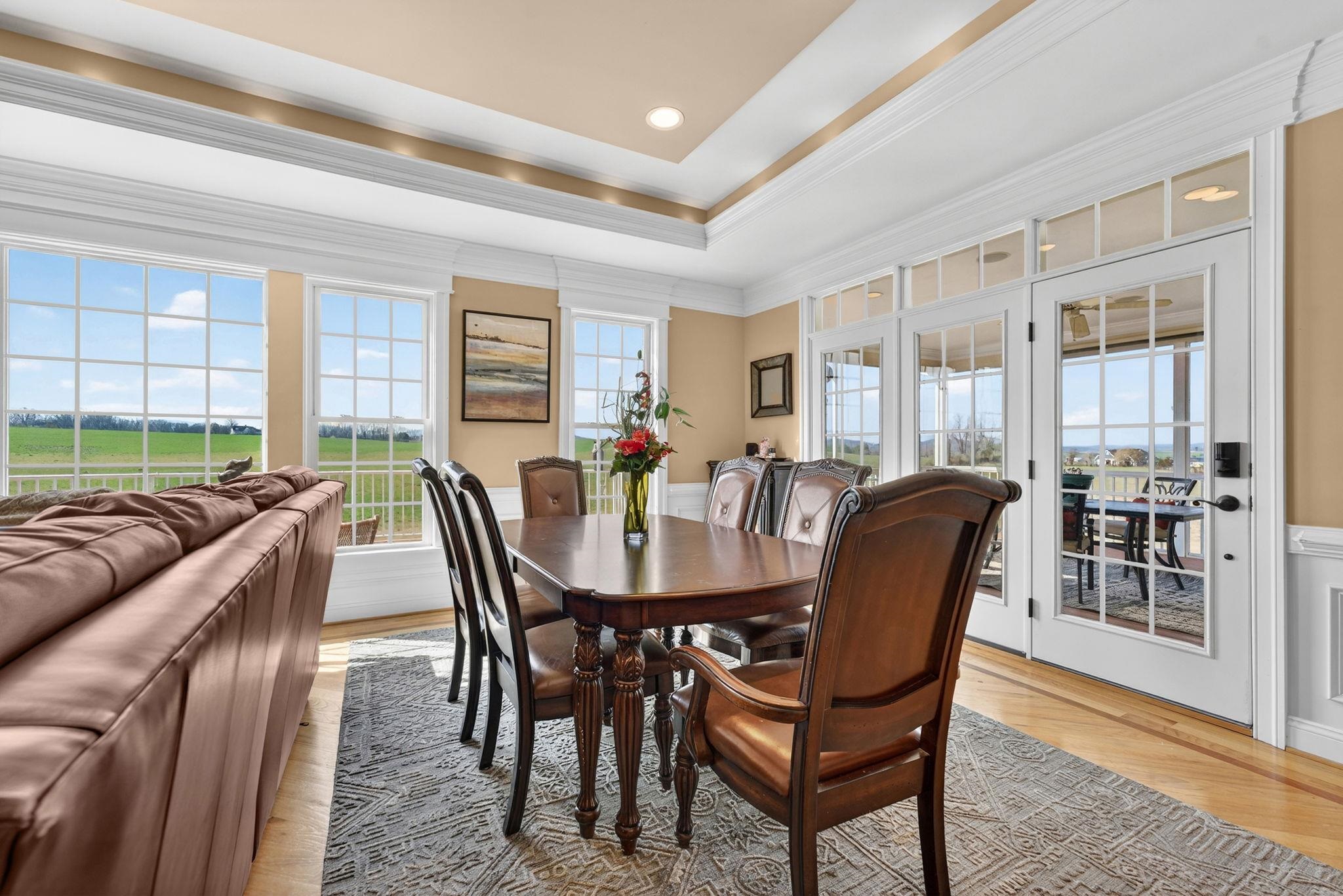 3483 Barterbrook Road Staunton, VA 24401 - Photo 31 of 75 Casual Dining Area