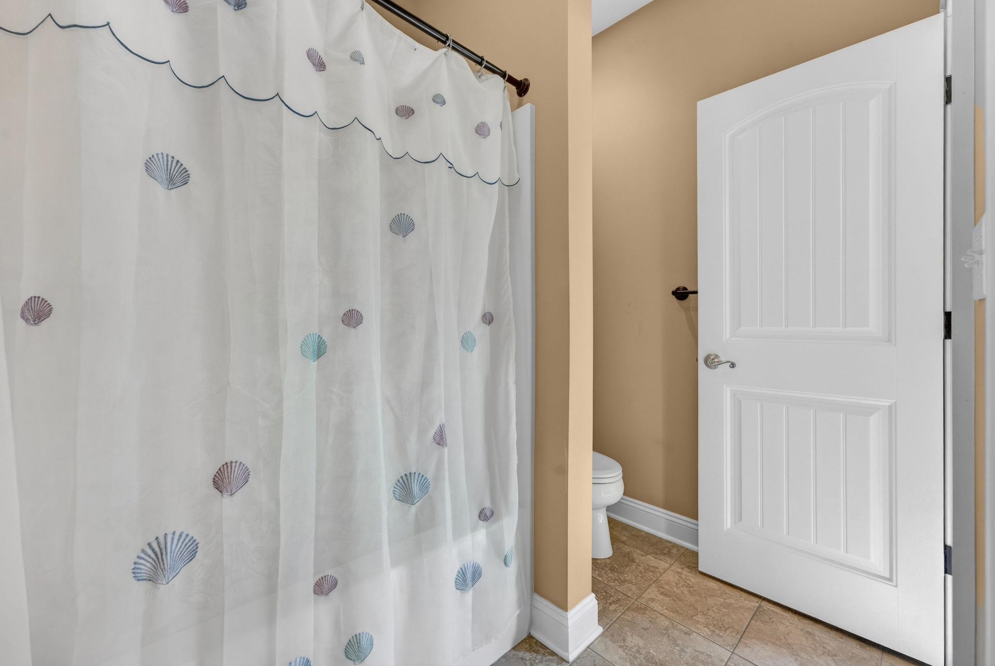3483 Barterbrook Road Staunton, VA 24401 - Photo 51 of 75 Jack & Jill Shared Space