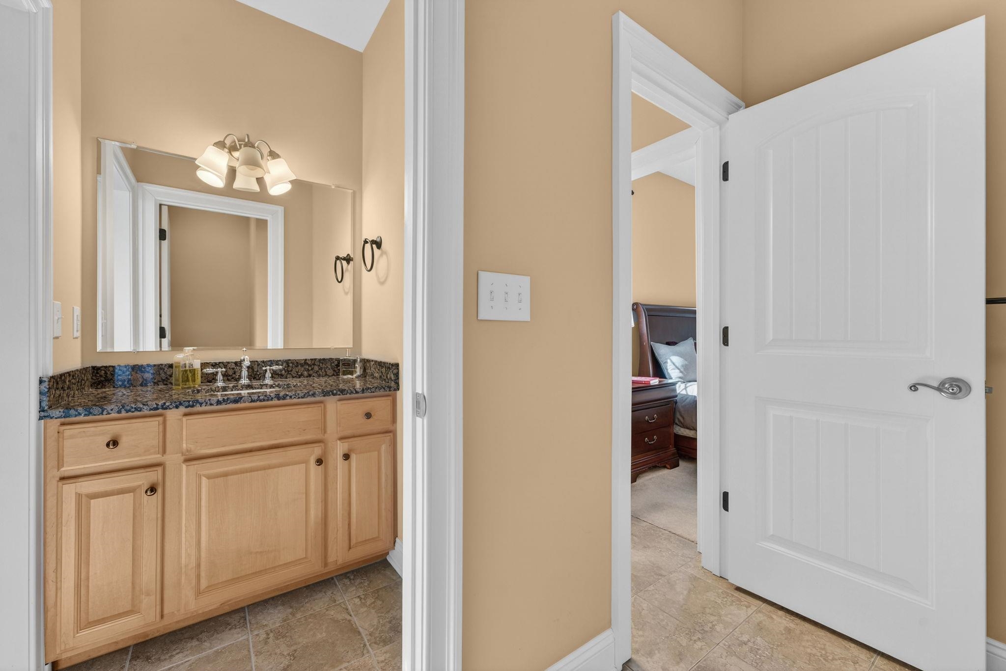 3483 Barterbrook Road Staunton, VA 24401 - Photo 52 of 75 Jack & Jill Sink BR#2