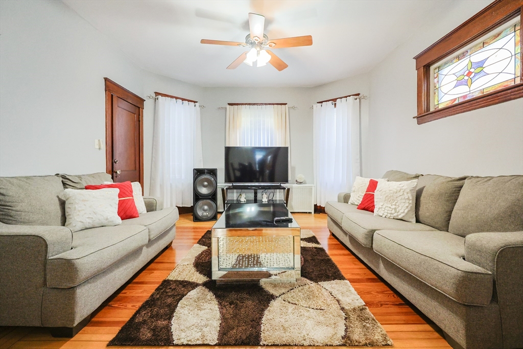 352 Barnes Street Fall River, MA 02723 - Photo 11 of 40