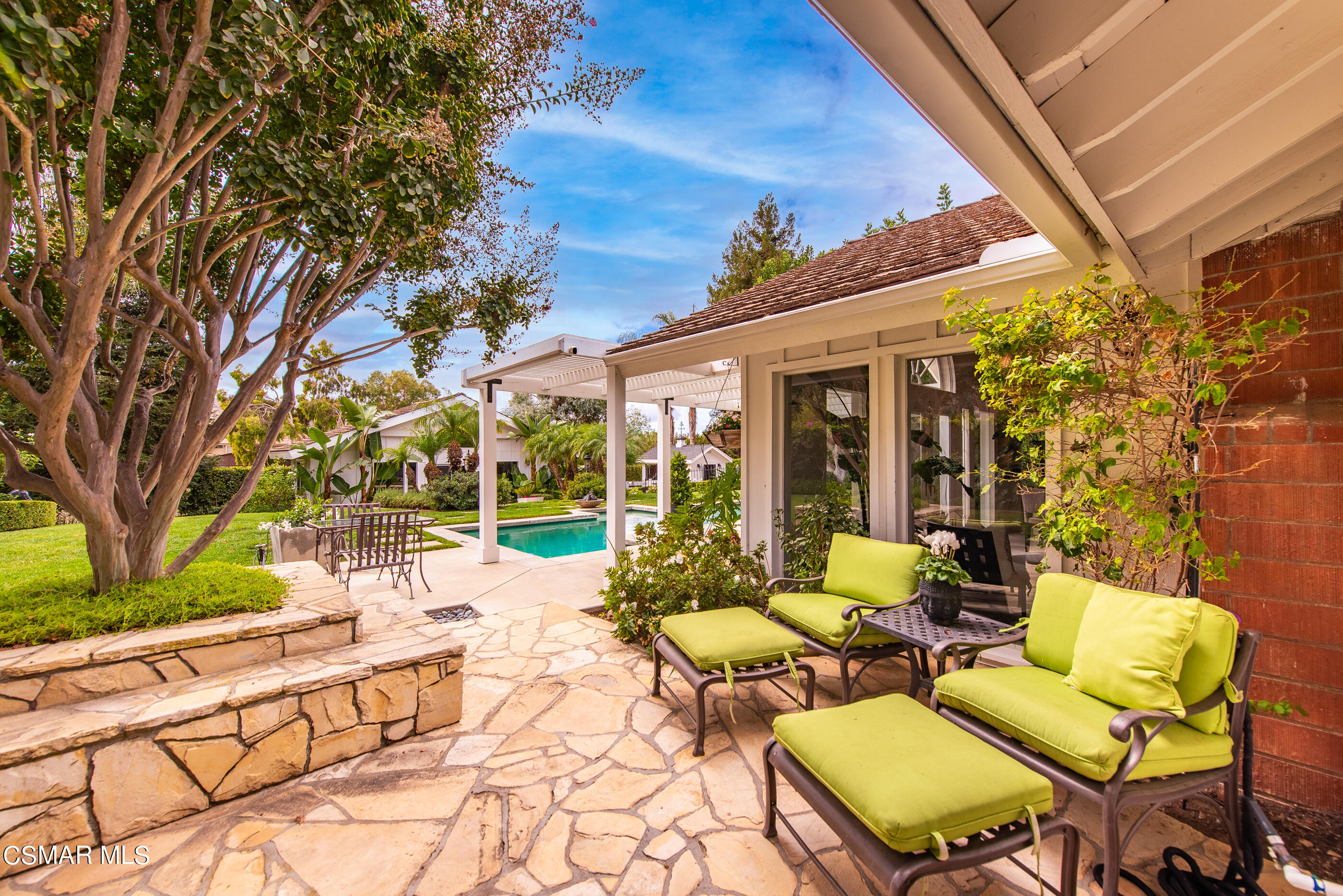 325 Longbranch Road Simi Valley, CA 93065 - Photo 45 of 99 325 Longbranch Rd Simi Valley-88