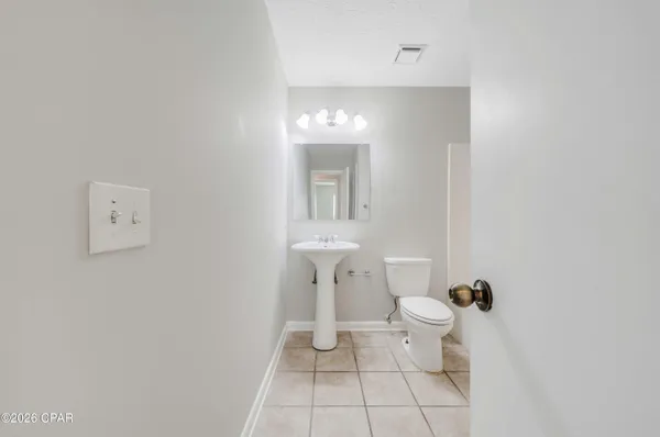 $2,295 | 7011 Lois Street, Panama City, FL 32404