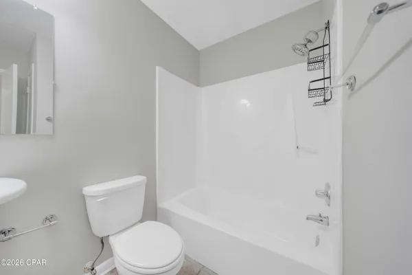 $2,295 | 7011 Lois Street, Panama City, FL 32404
