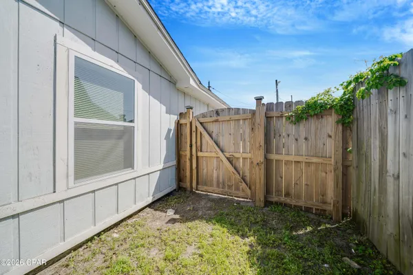 $2,295 | 7011 Lois Street, Panama City, FL 32404