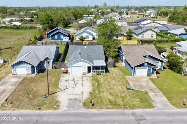 $2,295 | 7011 Lois Street, Panama City, FL 32404