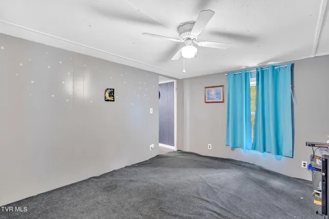 $575,000 | 431 Strong Hollow Lane, Fort Blackmore, VA 24250