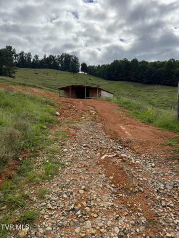 $575,000 | 431 Strong Hollow Lane, Fort Blackmore, VA 24250