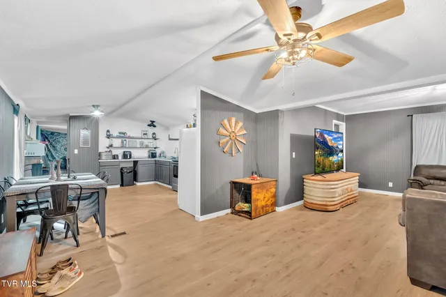 $575,000 | 431 Strong Hollow Lane, Fort Blackmore, VA 24250