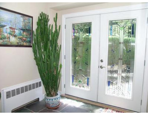 24 Whipple Road Lexington, MA 02420 - Photo 3 of 20 a view of a potted plant in front of a room