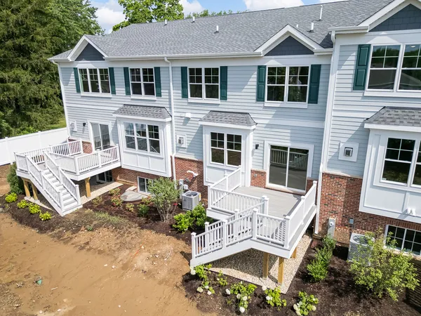 $965,000 | 133 Harding Avenue, Glen Ellyn, IL 60137