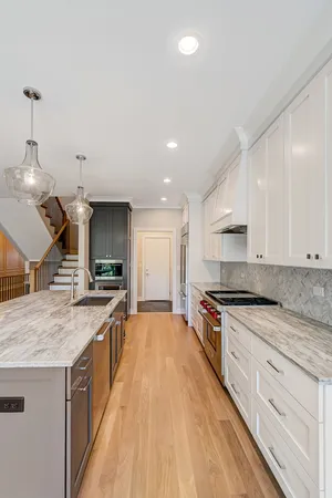 $965,000 | 133 Harding Avenue, Glen Ellyn, IL 60137