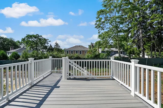 $965,000 | 133 Harding Avenue, Glen Ellyn, IL 60137