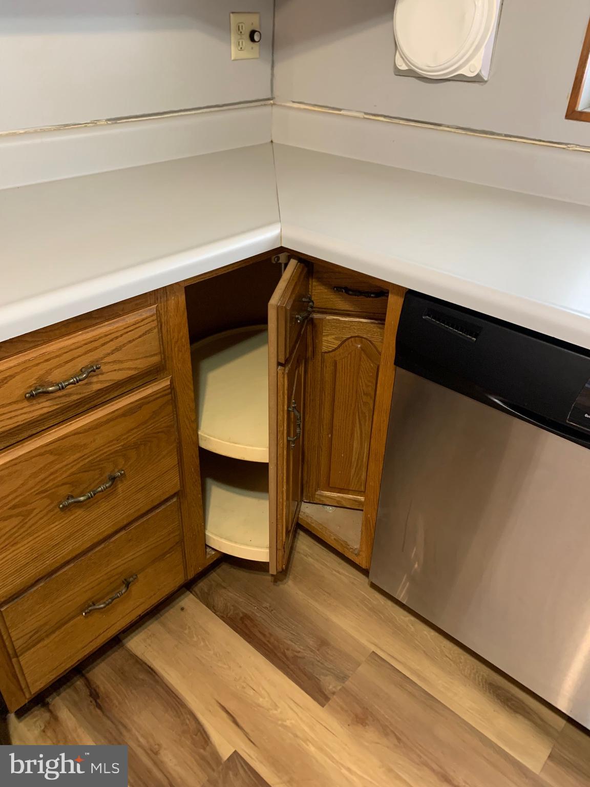 8806 Lister Street Philadelphia, PA 19152 - Photo 25 of 39