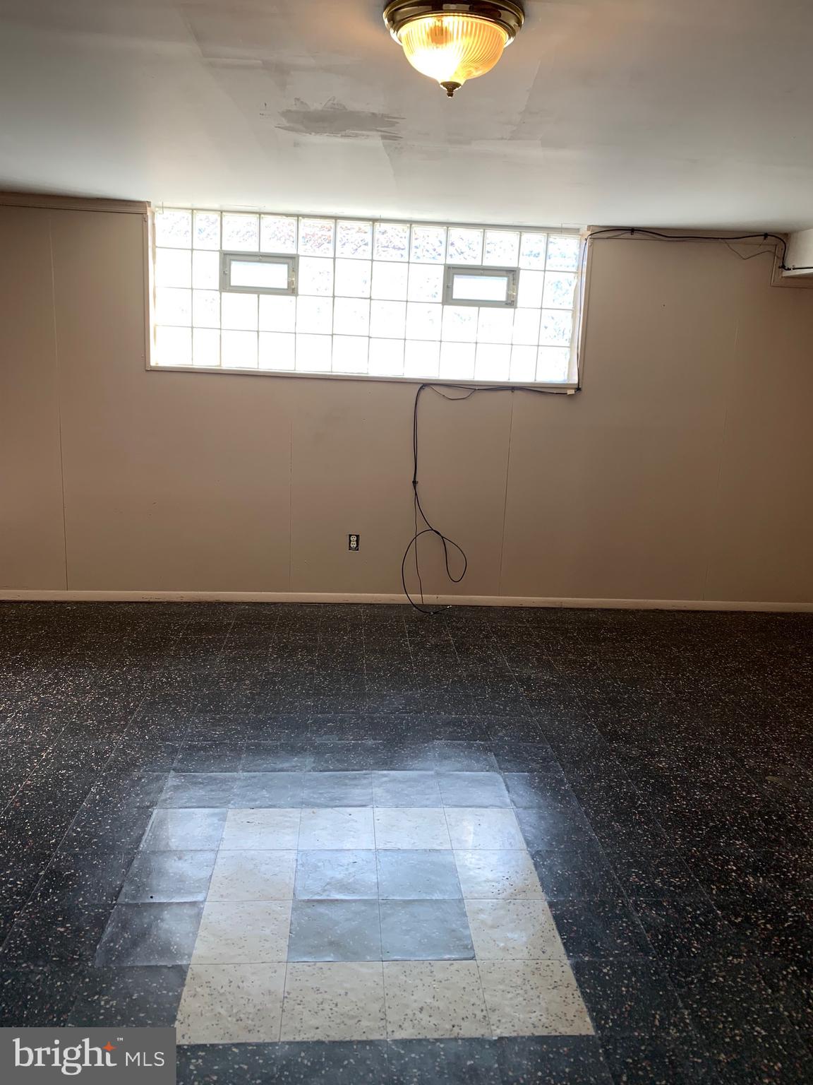 8806 Lister Street Philadelphia, PA 19152 - Photo 36 of 39