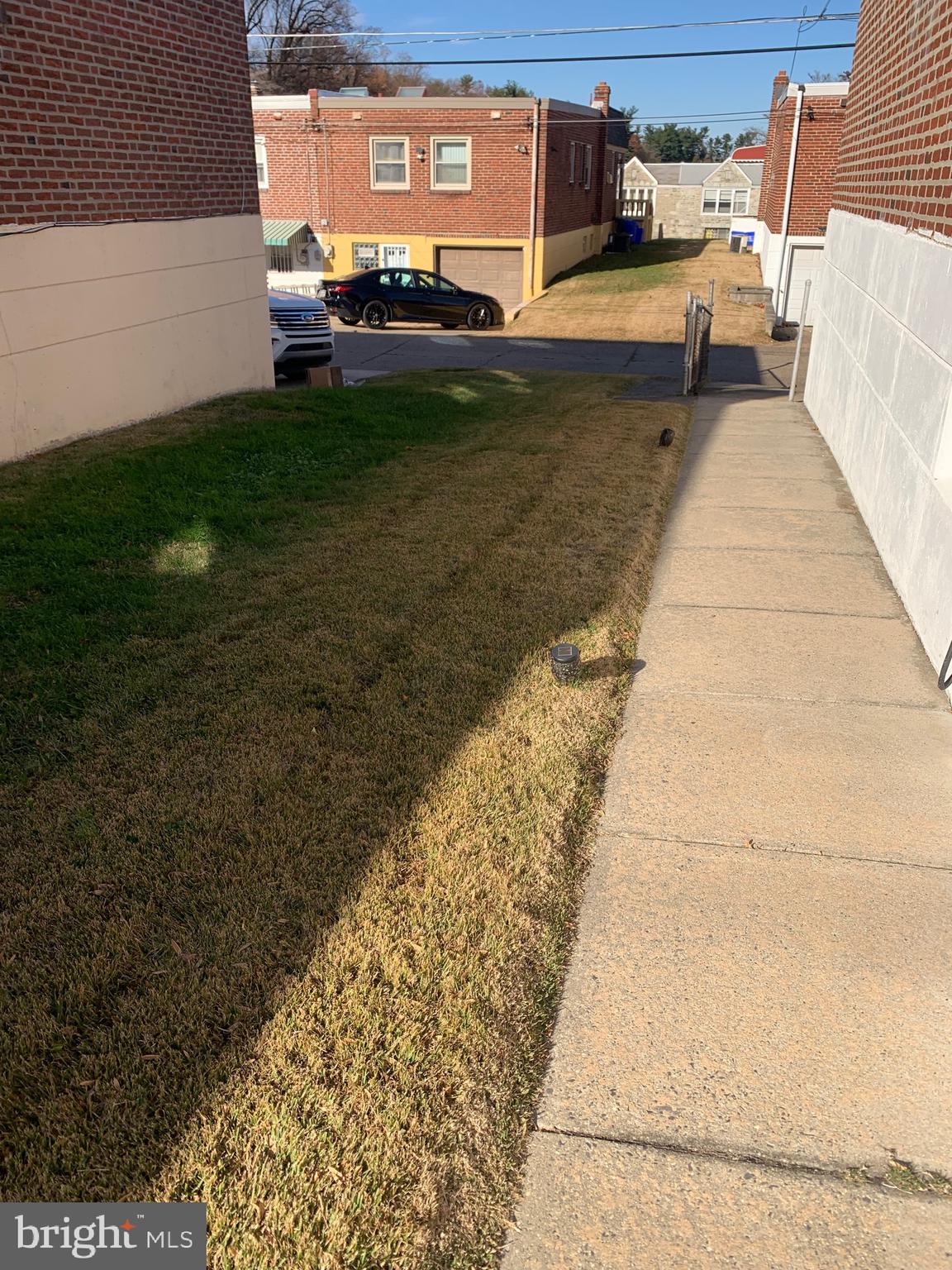 8806 Lister Street Philadelphia, PA 19152 - Photo 5 of 39