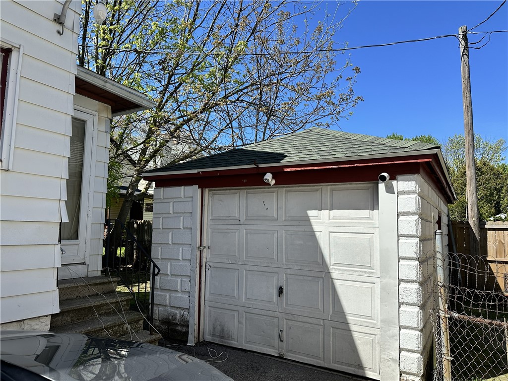 143 Santee Street Rochester, NY 14606 - Photo 4 of 16