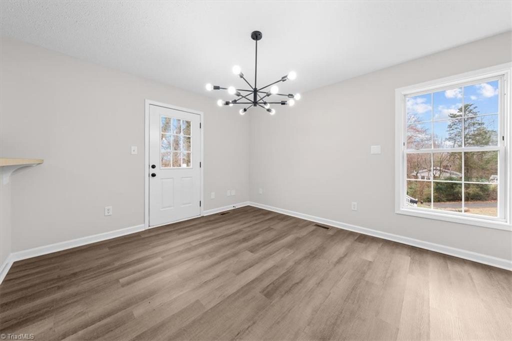 3707 Ribbon Lane Winston-Salem, NC 27107 - Photo 11 of 33