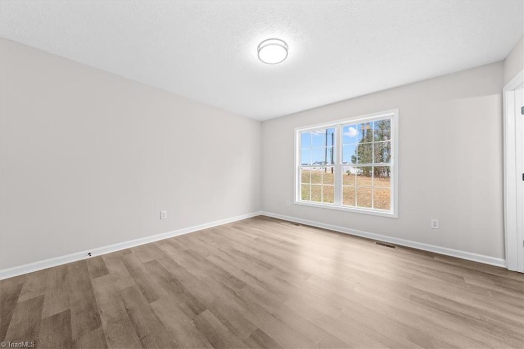 3707 Ribbon Lane Winston-Salem, NC 27107 - Photo 19 of 33