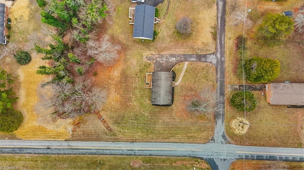 3707 Ribbon Lane Winston-Salem, NC 27107 - Photo 30 of 33