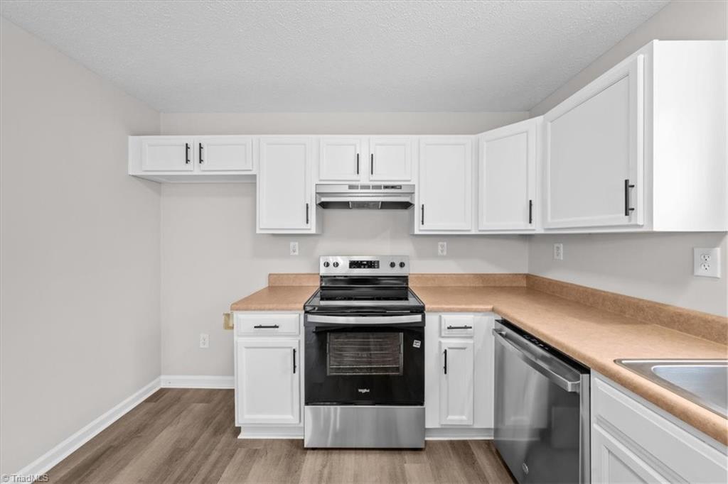 3707 Ribbon Lane Winston-Salem, NC 27107 - Photo 9 of 33