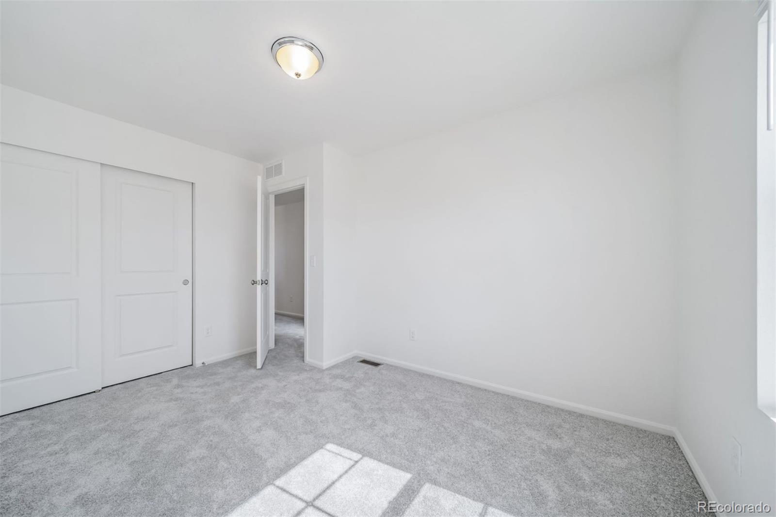 3915 North Rome Street Aurora, CO 80019 - Photo 23 of 34