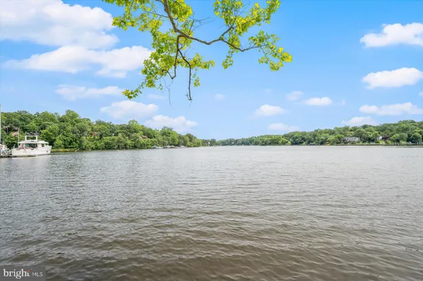 $3,500,000 | 601 Lakeland Road South, Severna Park, MD 21146