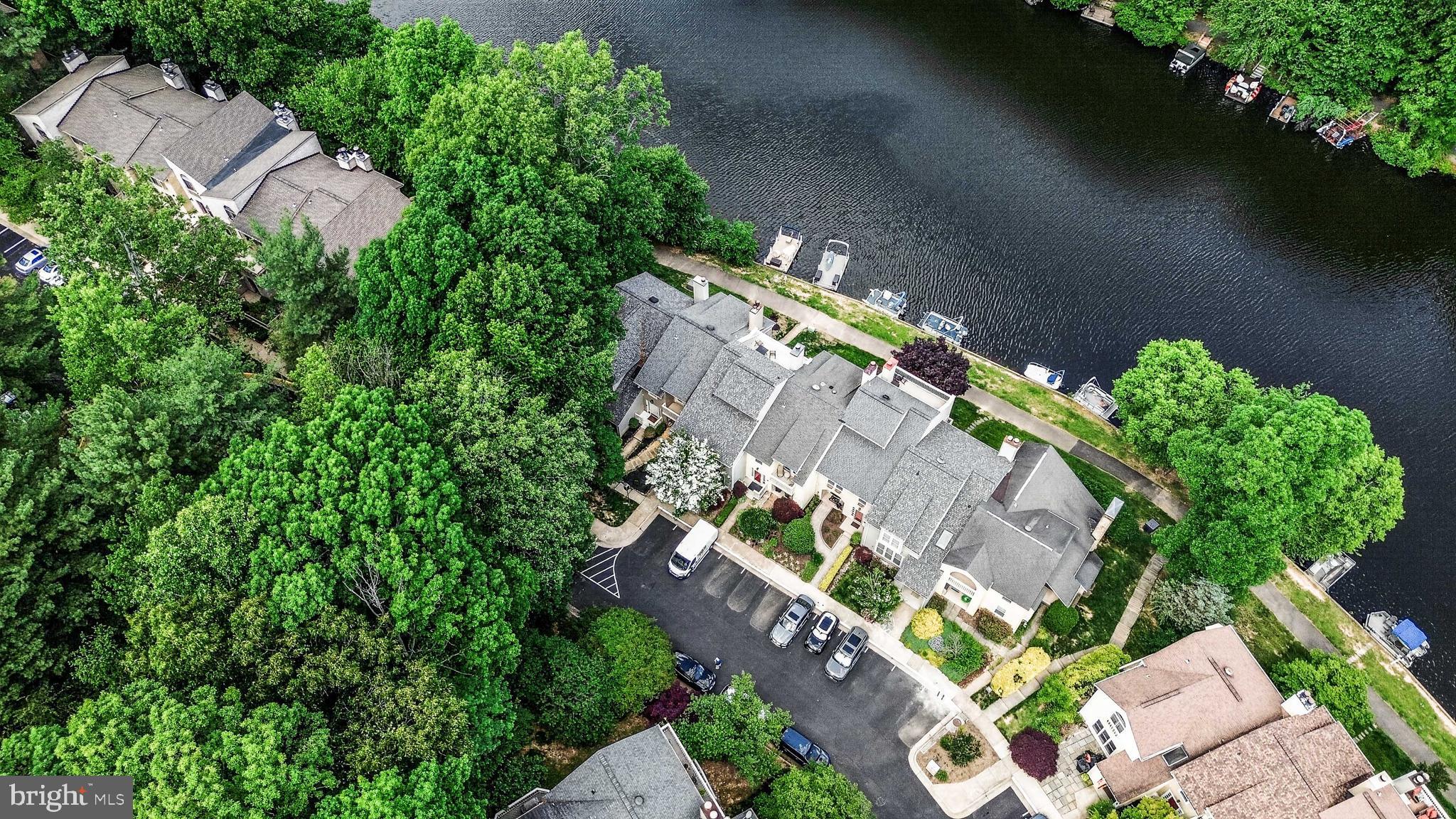 11103 Lake Chapel Lane Reston, VA 20191 - Photo 10 of 91