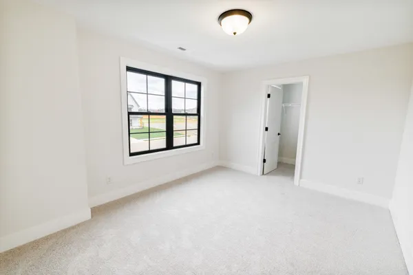 $677,000 | 5540 Sinclair Street, Murfreesboro, TN 37127