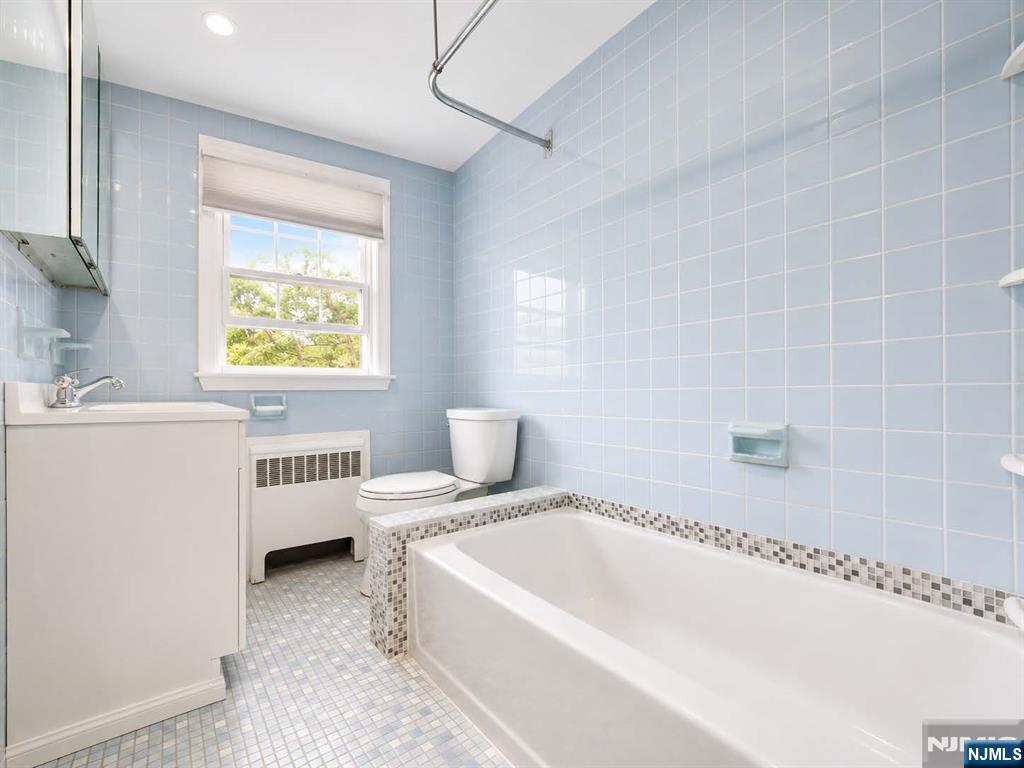 491 Dorchester Road Ridgewood, NJ 07450 - Photo 10 of 15