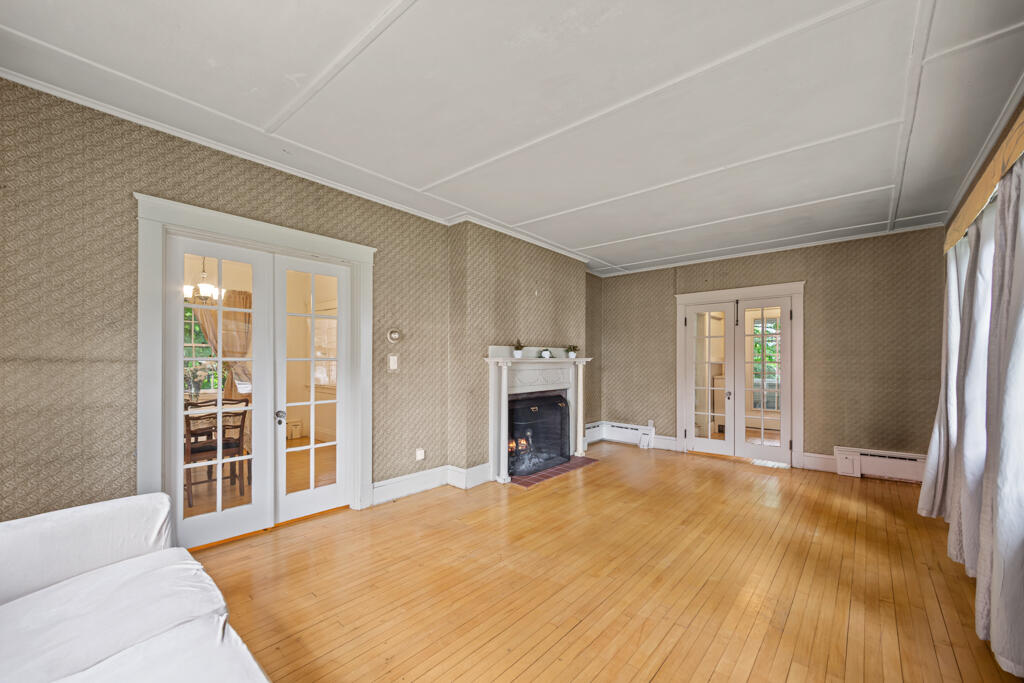 10 Burleigh Street Waterville, ME 04901 - Photo 10 of 41 Glass doors to dining